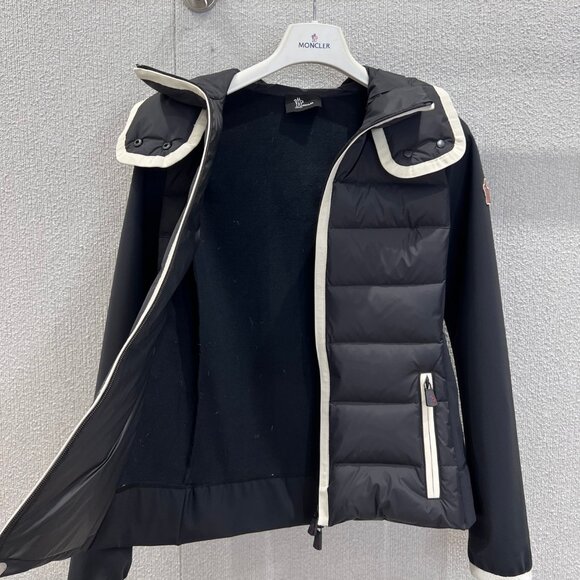 Moncler Grenoble padded zip-up jacket - Picture 11 of 11